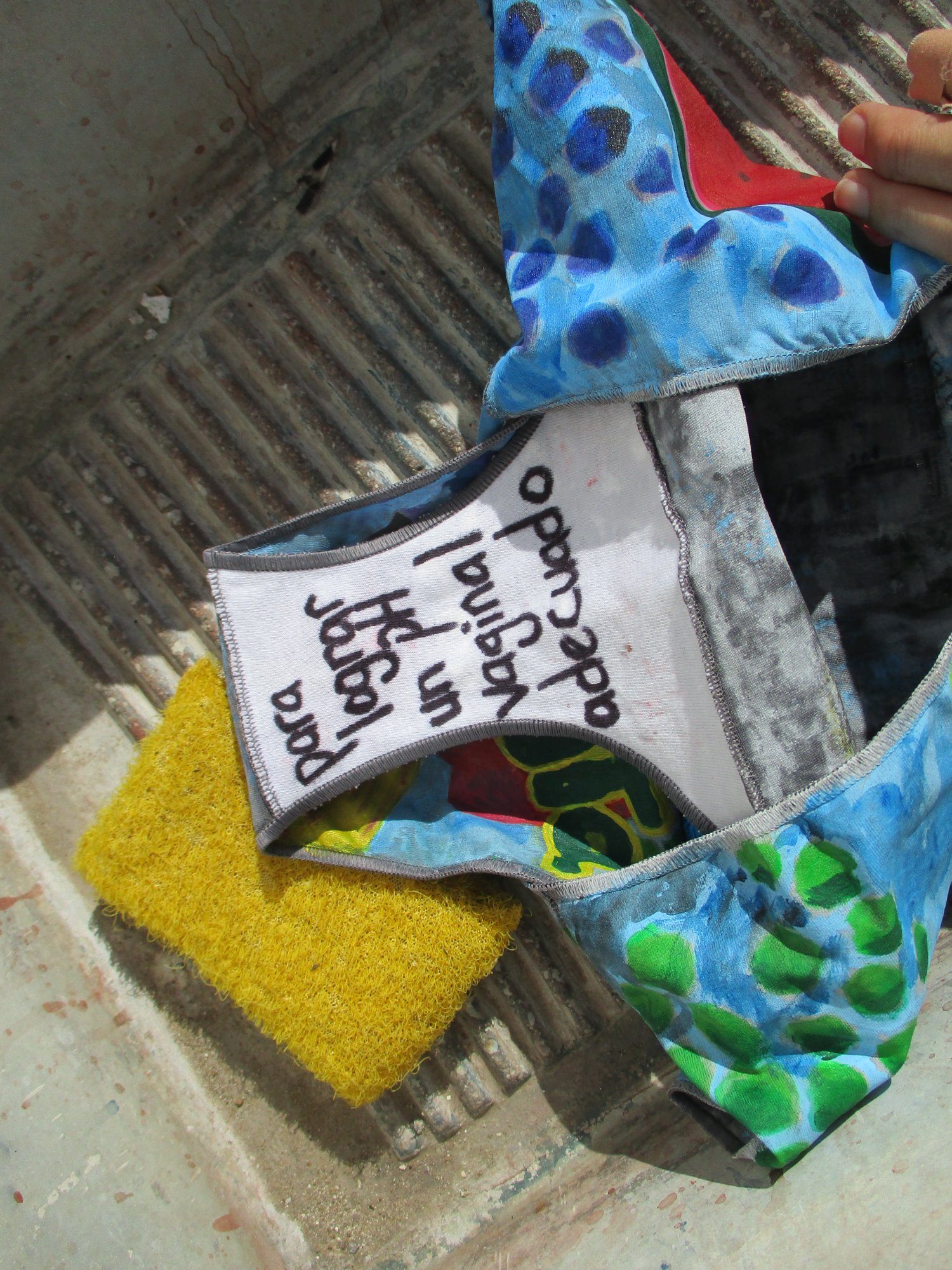 PSA Panties Come Fruta